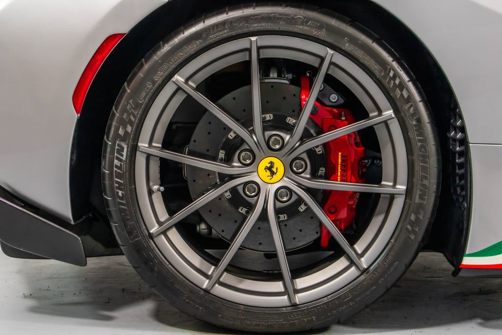 Used 2020 Ferrari 488 Pista Base image 64