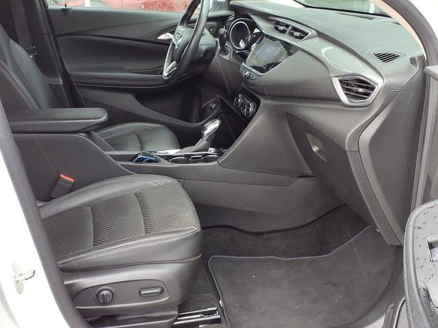 Used 2021 Buick Encore GX Essence w/ Sport Touring Package image 2