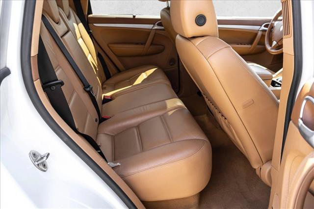 Used 2009 Porsche Cayenne S AWD/4WD image 23