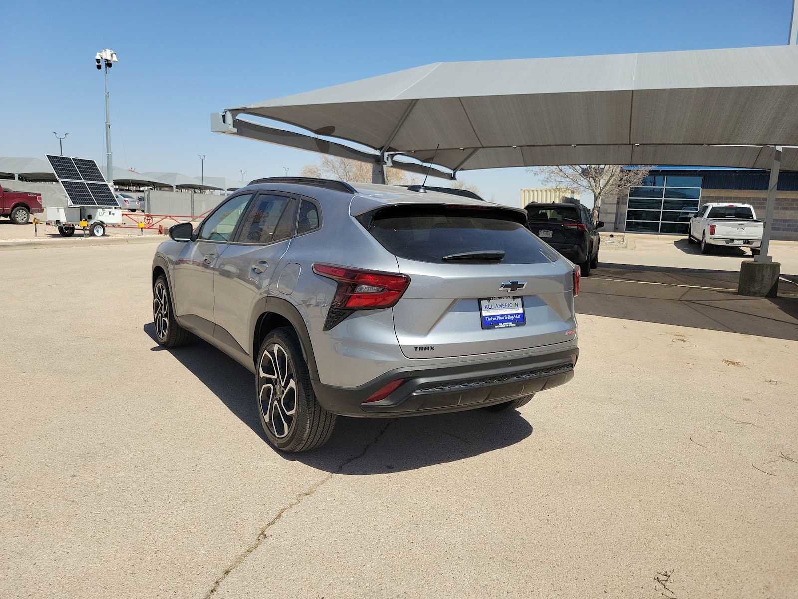 Used 2025 Chevrolet Trax RS w/ Sunroof Package image 6