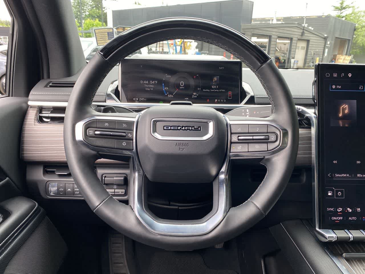 Used 2025 GMC Sierra EV Denali AWD/4WD image 19