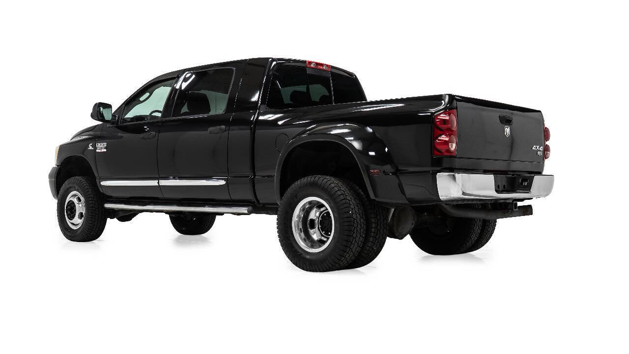 Used 2009 Dodge Ram 3500 Truck Laramie AWD/4WD image 4