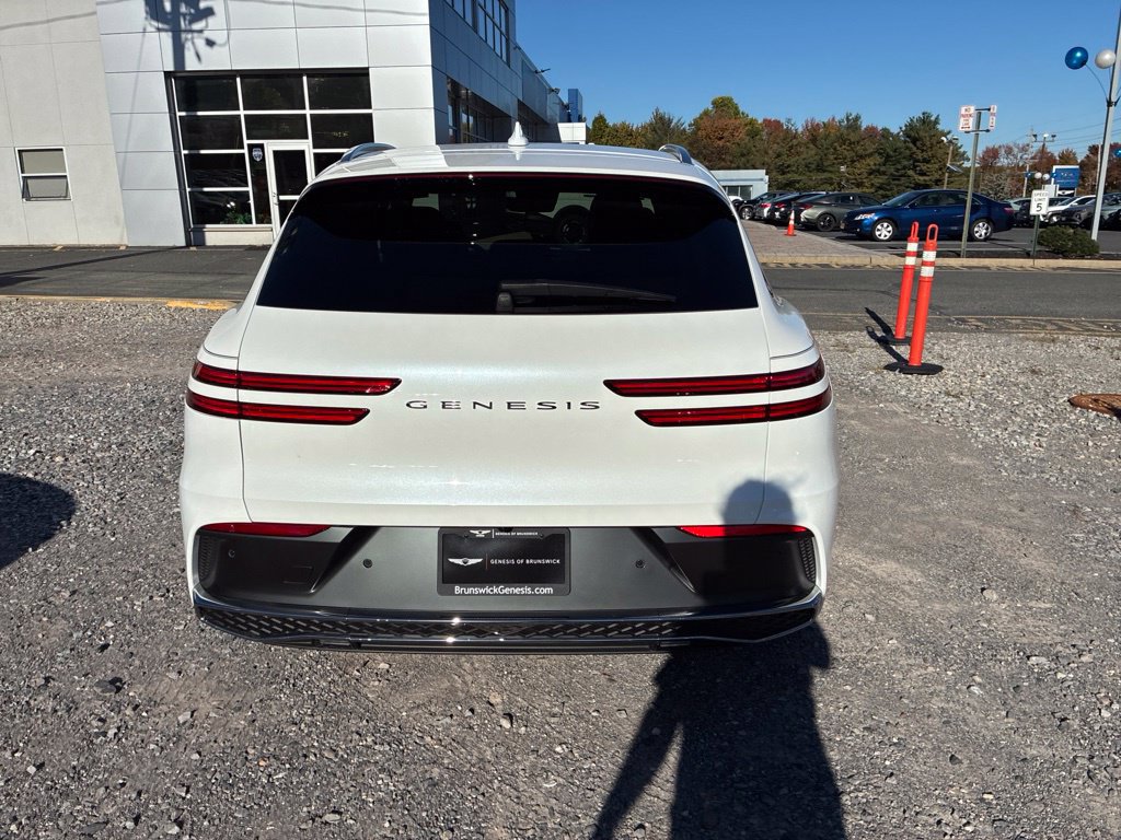 New 2027 Genesis GV70 2.5T Advanced AWD/4WD image 6
