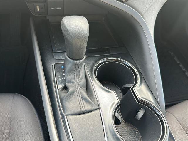 Certified 2019 Toyota Camry LE FWD image 19