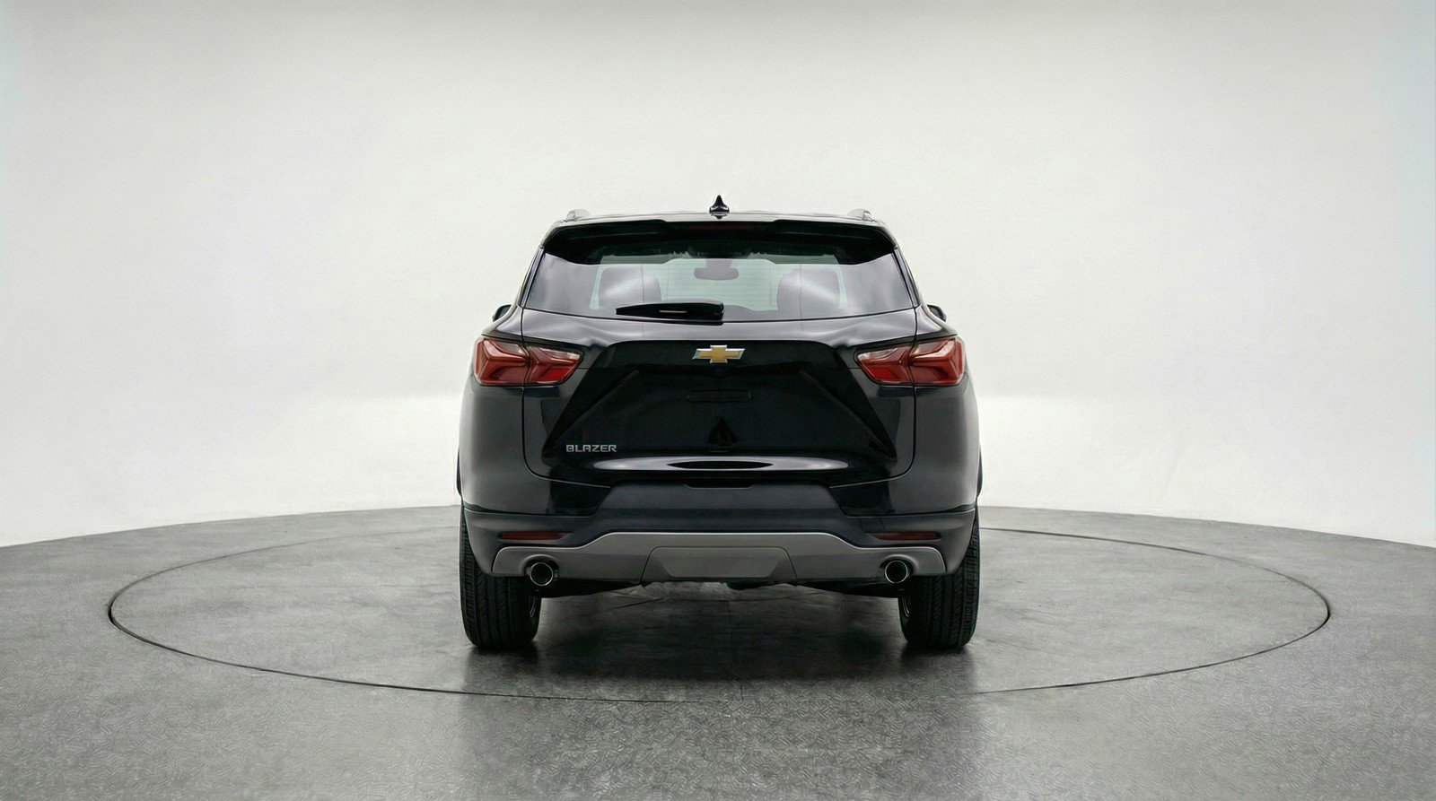 Used 2025 Chevrolet Blazer LT FWD image 7