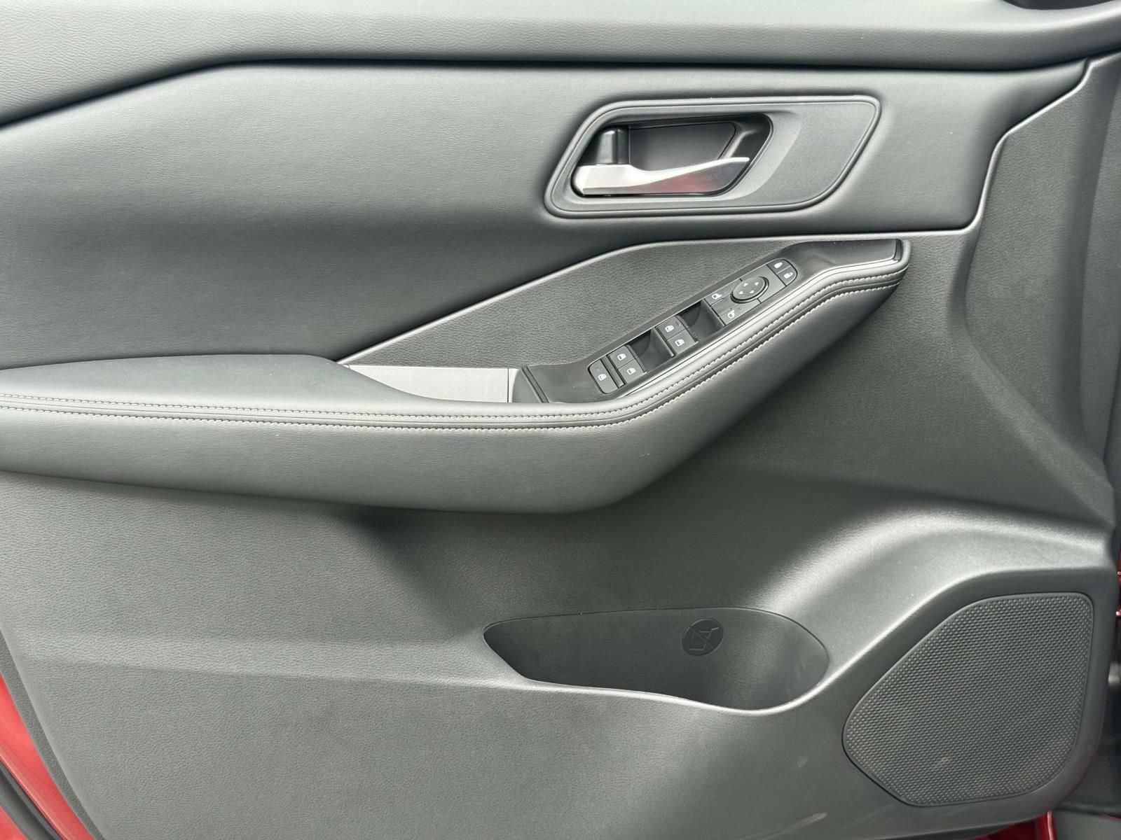 New 2026 Nissan Rogue SV image 23