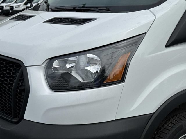 New 2026 Ford Transit 150 148 Medium Roof w/ Load Area Protection Package RWD image 7