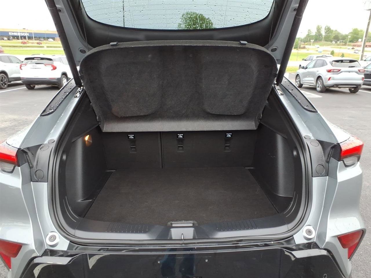 Used 2025 Buick Envista Sport Touring w/ Convenience I Package FWD image 6