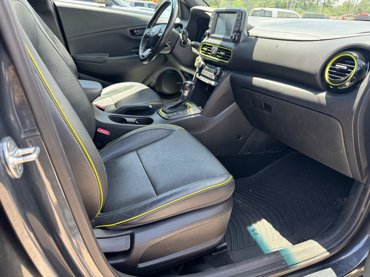 Used 2019 Hyundai Kona Limited FWD image 18