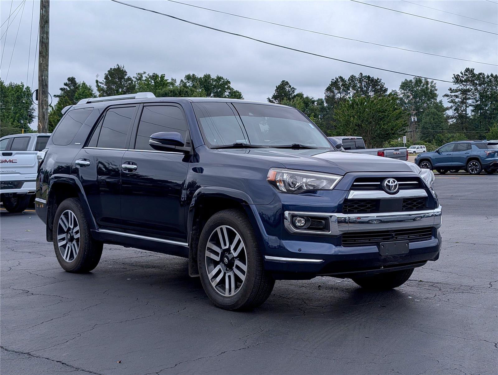 Used 2023 Toyota 4Runner Limited AWD/4WD image 7