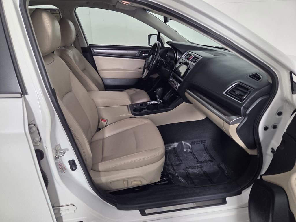 Used 2015 Subaru Legacy 2.5i Limited image 12