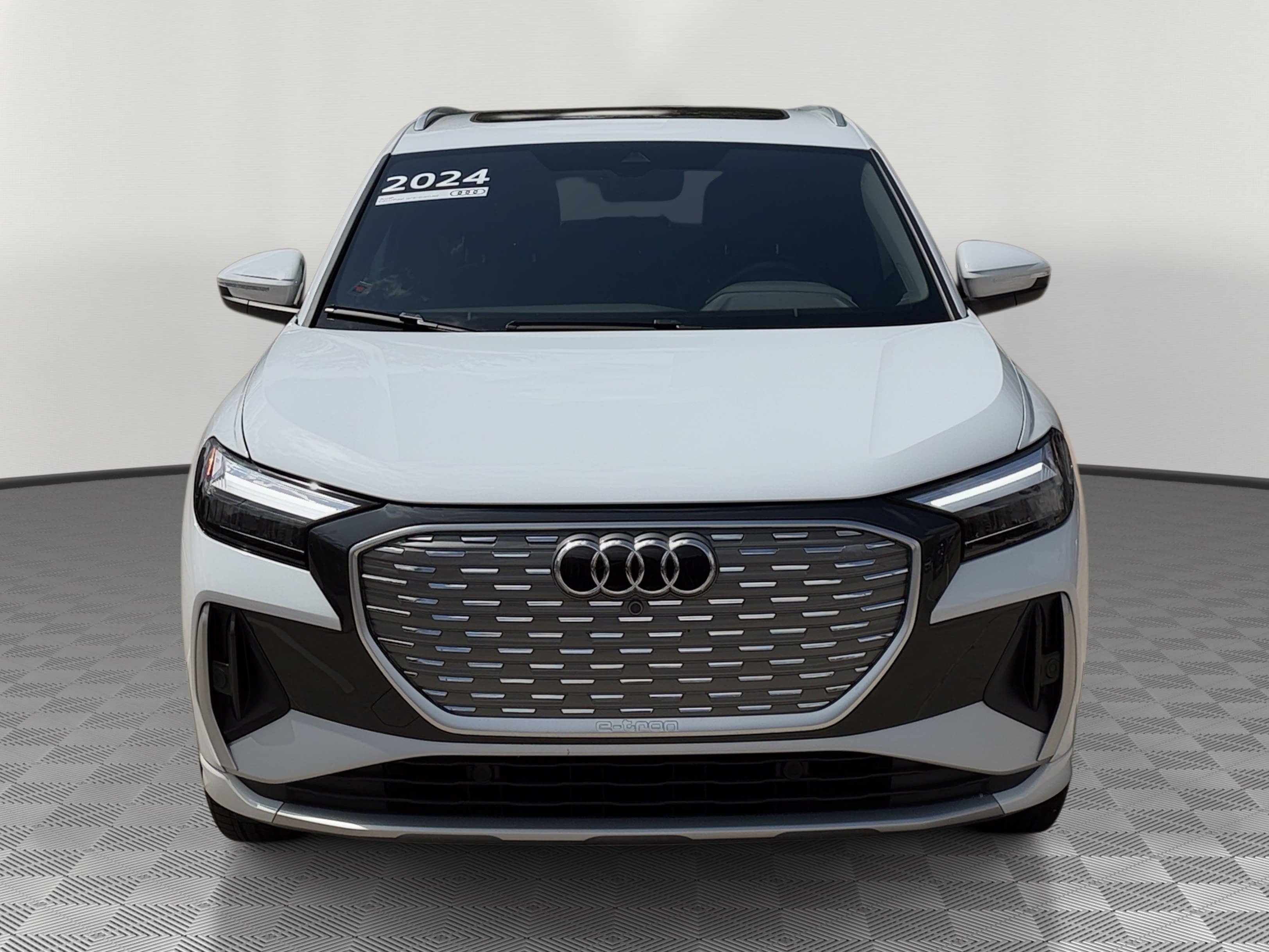 Certified 2024 Audi Q4 e-tron Premium Plus w/ Premium Plus AWD/4WD image 6