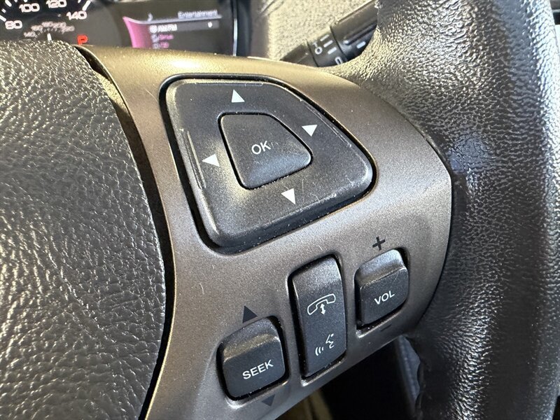 Used 2012 Lincoln MKX AWD image 24