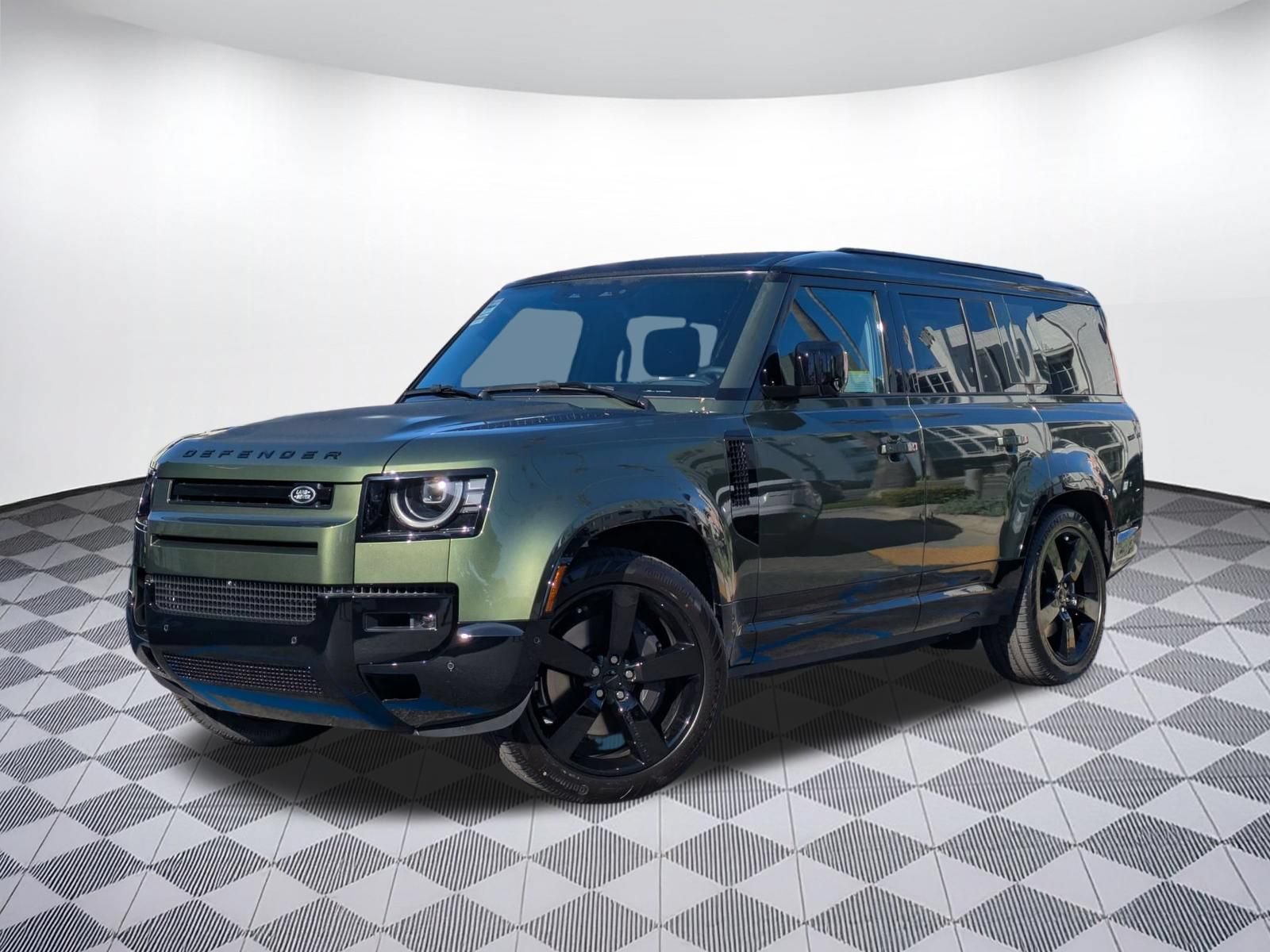 New 2026 Land Rover Defender 130 X-Dynamic SE