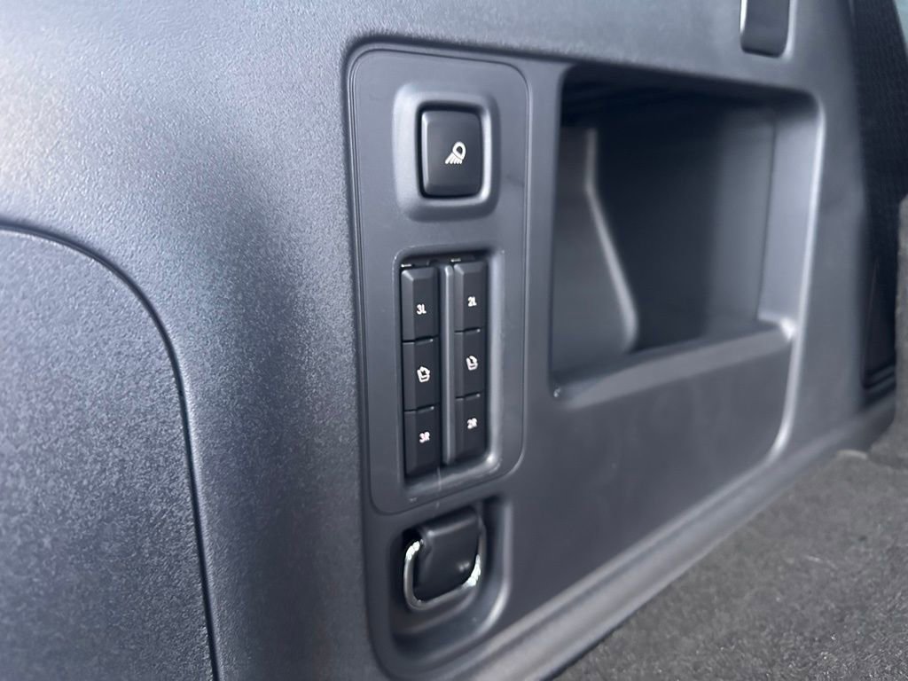 New 2025 Lincoln Navigator Reserve image 16