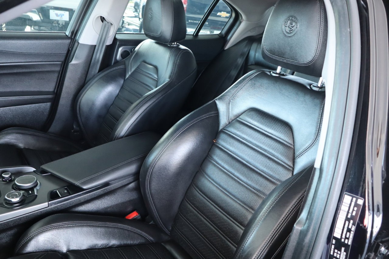 Used 2018 Alfa Romeo Giulia Ti Sport w/ Quick Order Package 22S Sport image 14