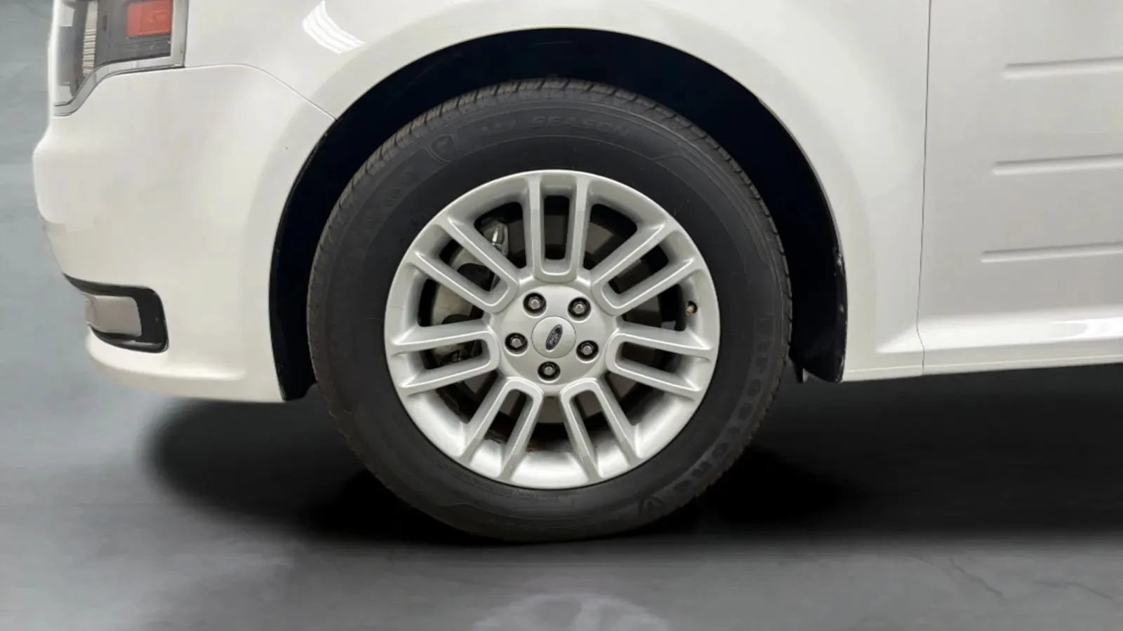 Used 2015 Ford Flex SEL w/ Equipment Group 202A FWD image 29