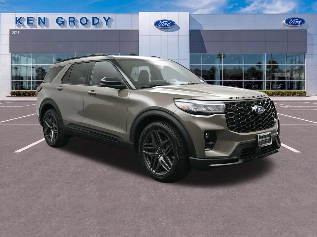 New 2026 Ford Explorer ST w/ Sun And Sound Package