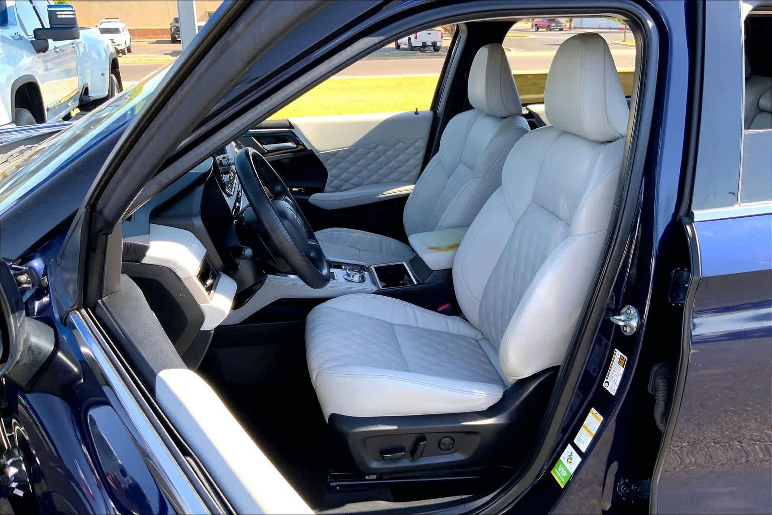 Used 2022 Mitsubishi Outlander SEL AWD/4WD image 8