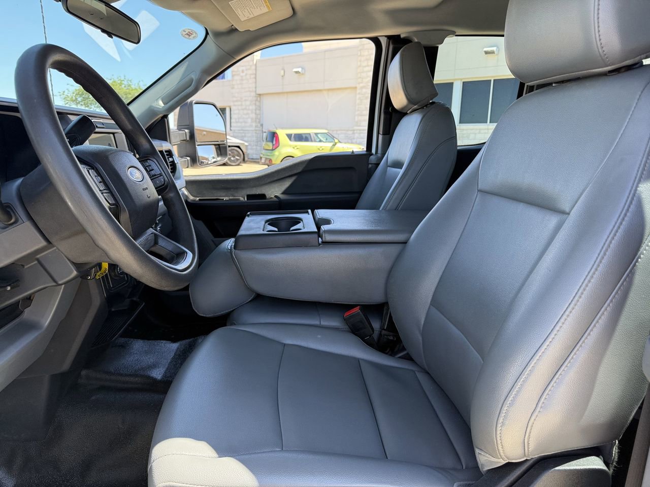 Certified 2025 Ford F250 XL w/ XL Chrome Package image 22