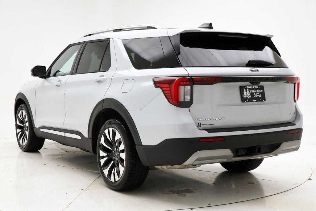 Used 2025 Ford Explorer Platinum w/ LUX Leather Package AWD/4WD image 6