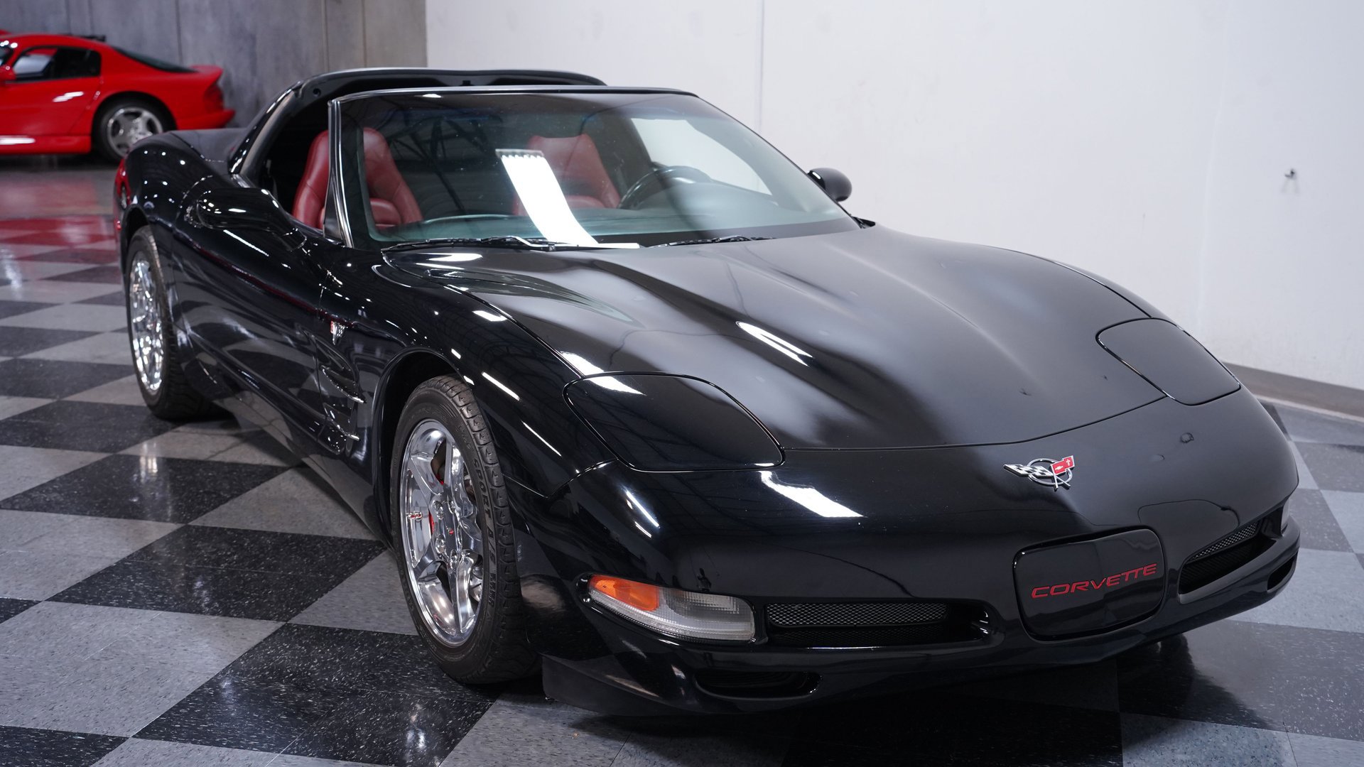 Used 2000 Chevrolet Corvette Coupe image 15