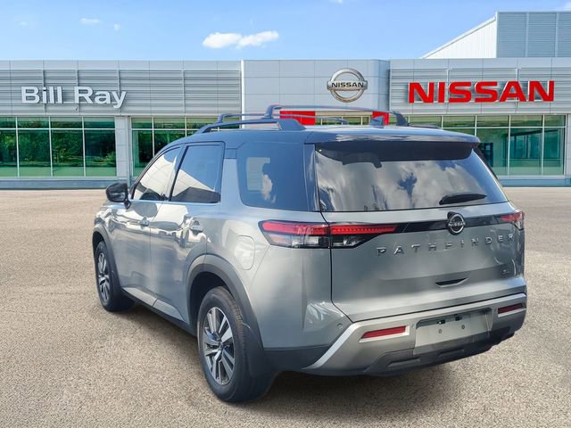 Used 2022 Nissan Pathfinder SL FWD image 3