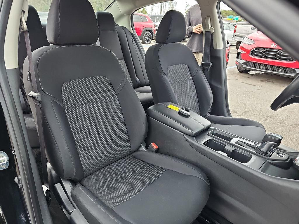 Used 2023 Nissan Sentra S image 13