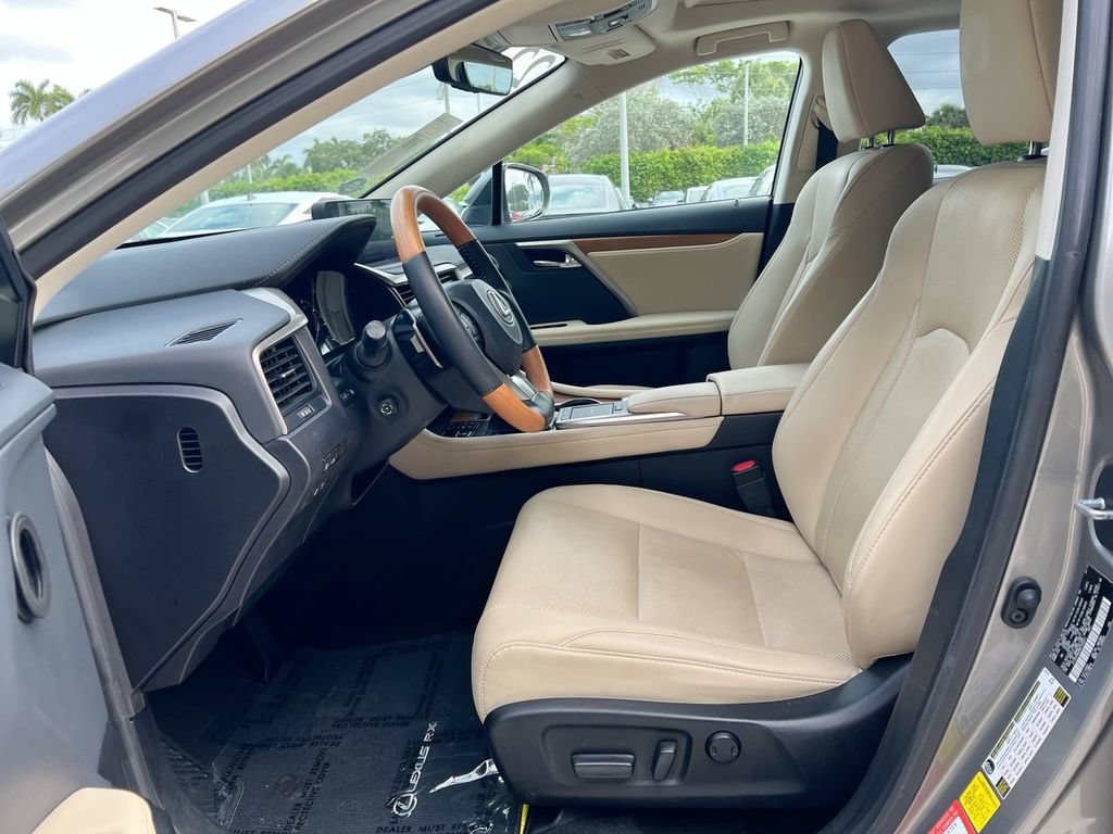 Certified 2022 Lexus RX 350 FWD w/ Premium Package image 12