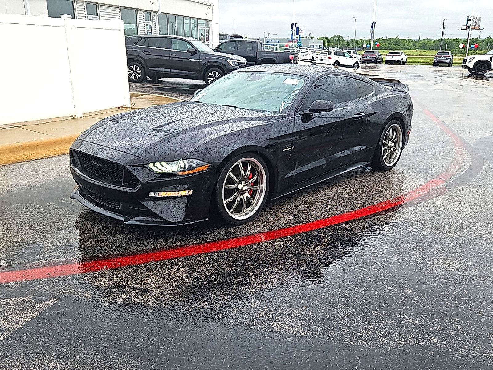 Used 2022 Ford Mustang GT w/ Equipment Group 301A RWD image 1