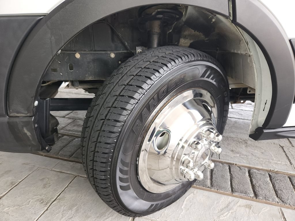 Used 2022 Ford Transit 350 DRW RWD image 35