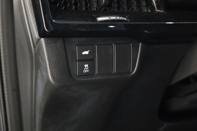 Used 2025 Honda CR-V EX-L image 13