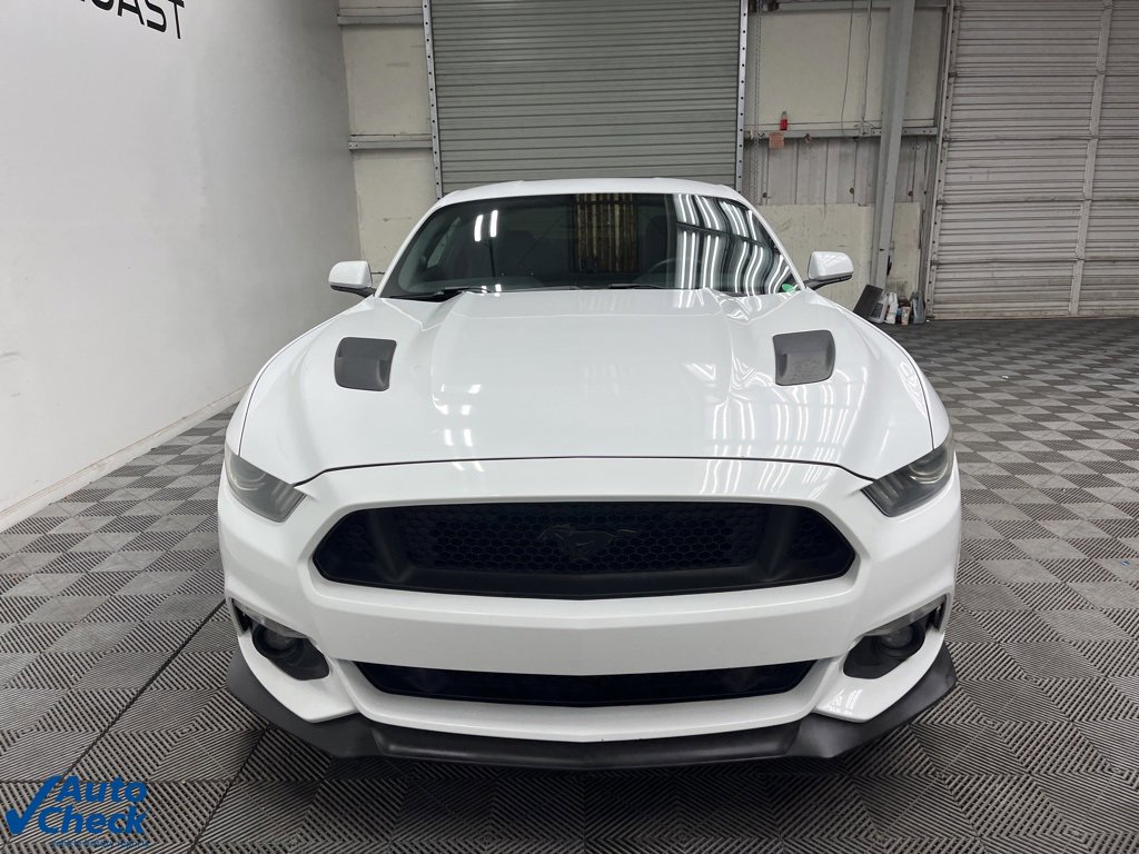 Used 2017 Ford Mustang GT w/ GT Performance Package image 9