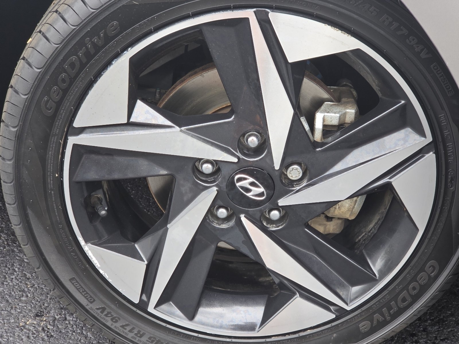 Used 2023 Hyundai Elantra SEL w/ Convenience Package FWD image 10