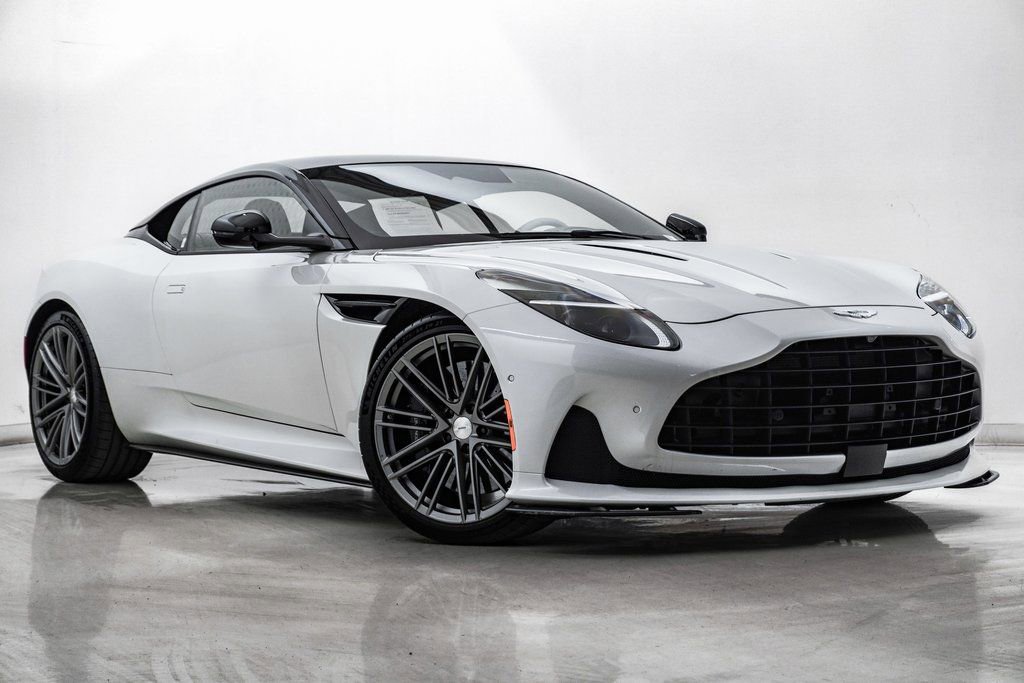 Used 2024 Aston Martin DB12 Coupe image 1