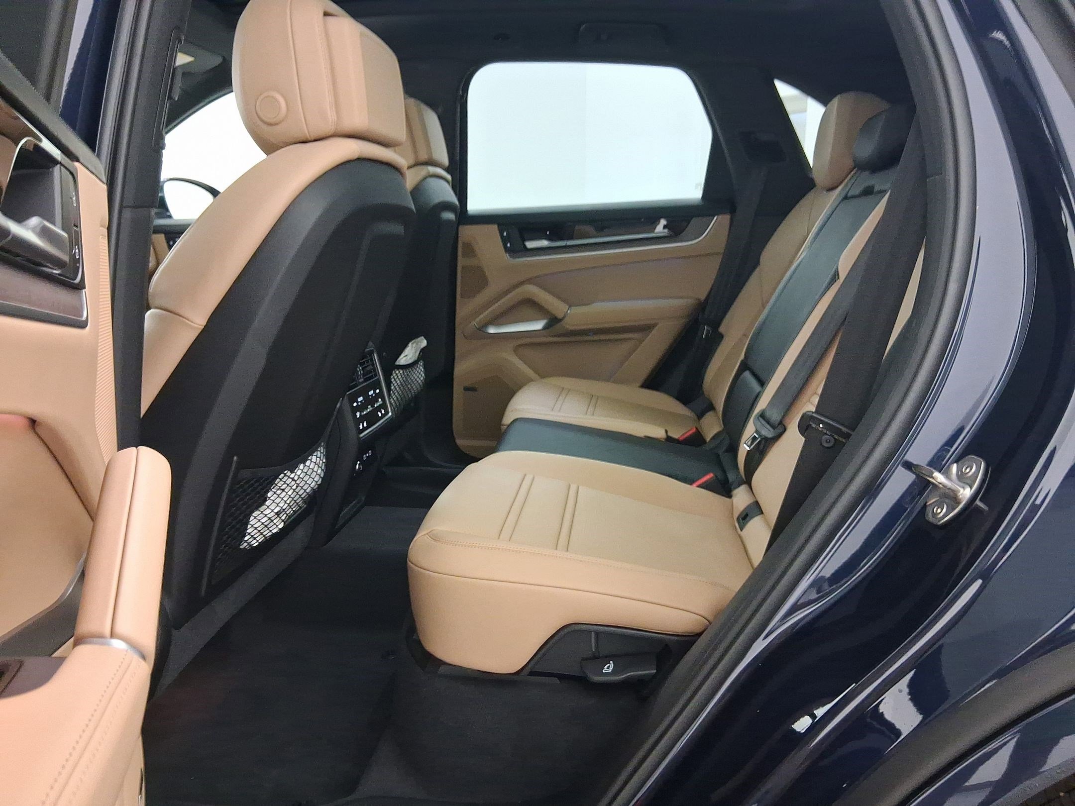 New 2026 Porsche Cayenne AWD/4WD image 12