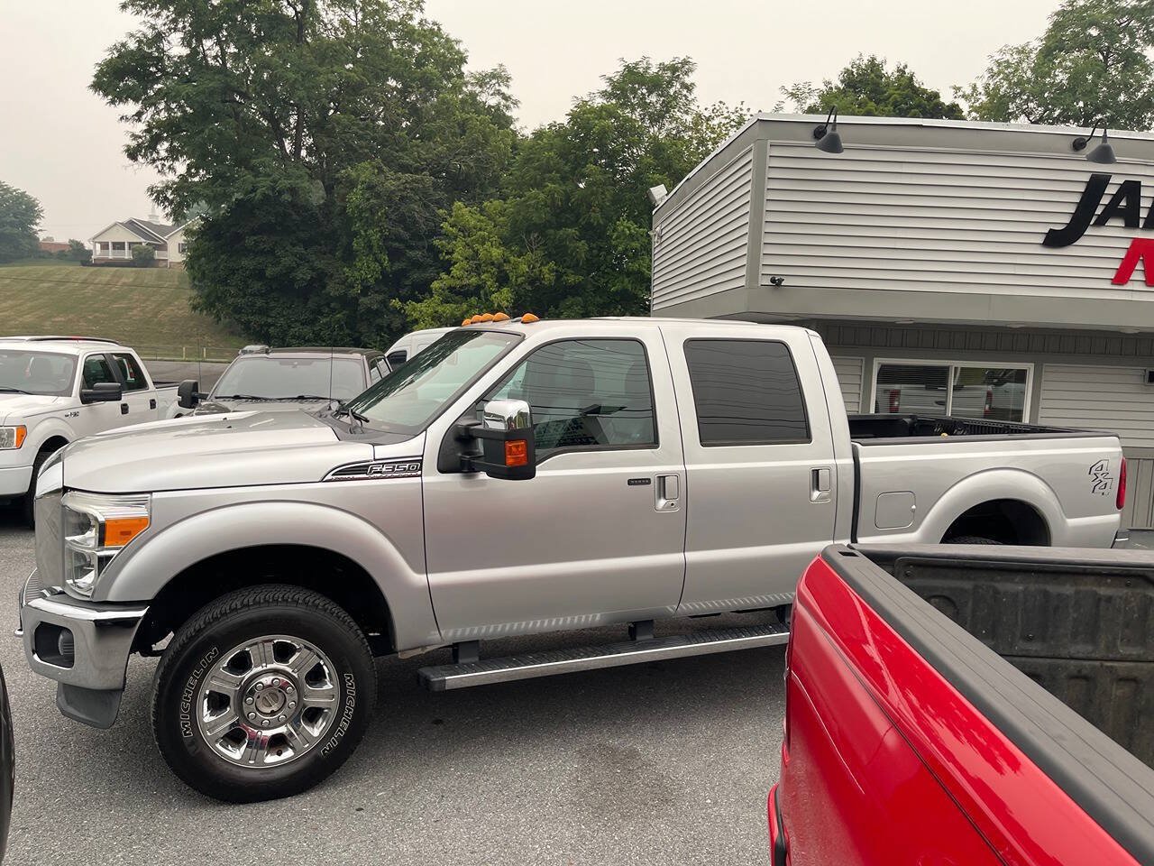 Used 2016 Ford F350 4x4 Crew Cab Super Duty image 4