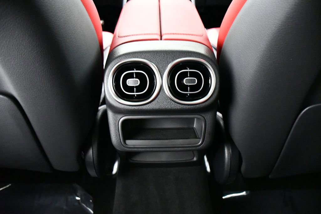 New 2026 Mercedes-Benz GLC 300 4MATIC image 17