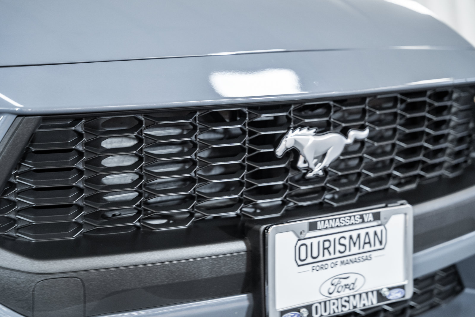 Used 2024 Ford Mustang Convertible RWD image 10