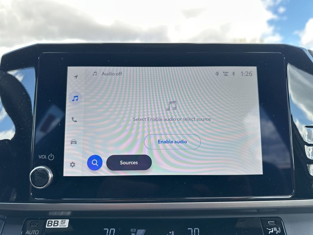 Used 2025 Toyota Camry SE image 21