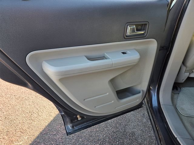 Used 2010 Ford Edge Limited image 40