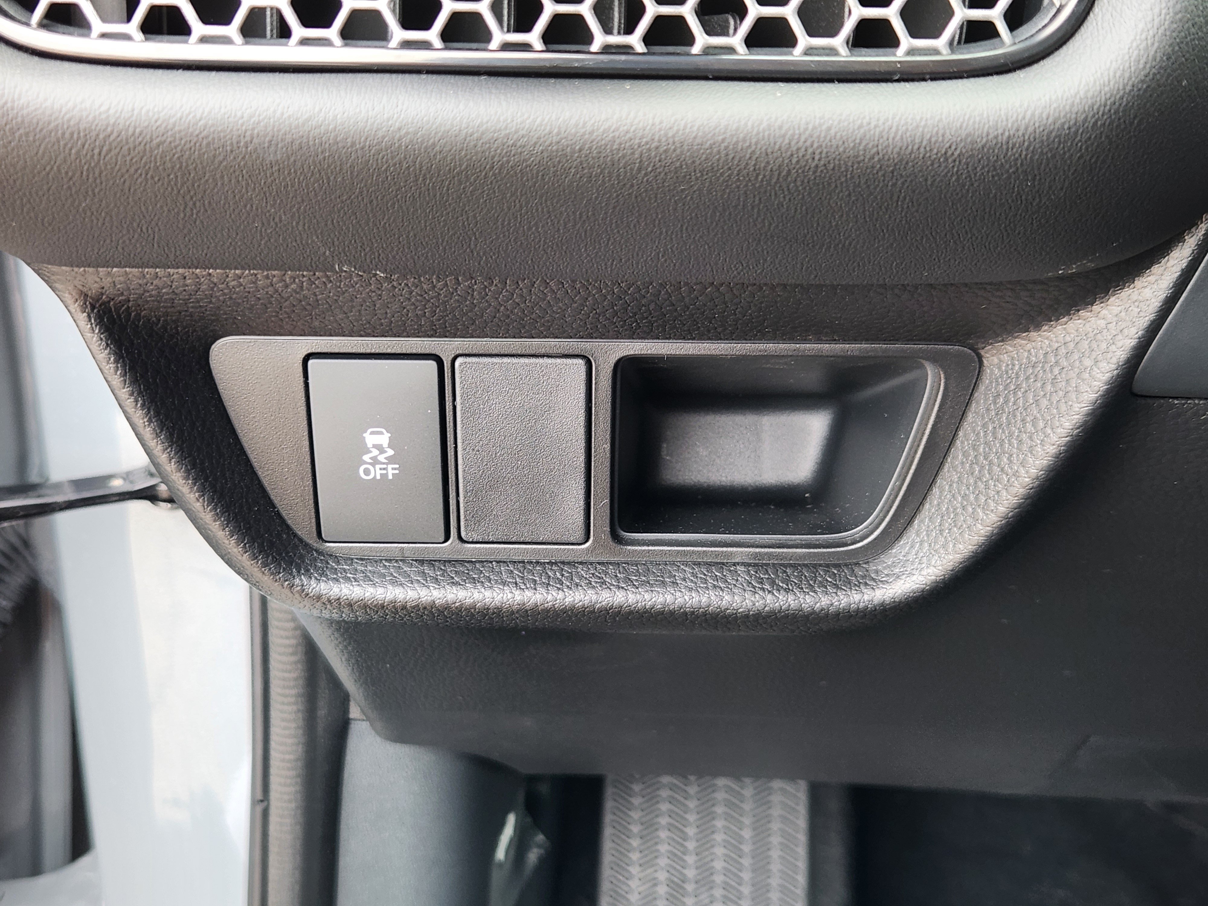 Used 2027 Honda HR-V Sport image 24