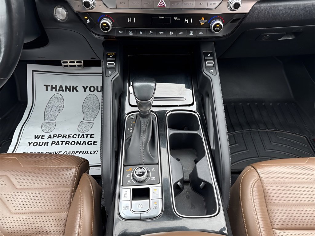 Used 2020 Kia Telluride SX w/ SX Prestige Package image 16