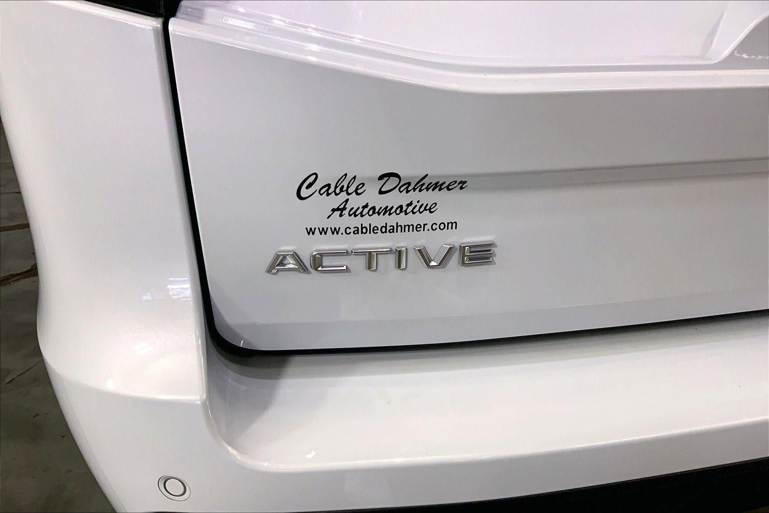 Used 2025 Ford Expedition Active AWD/4WD image 8