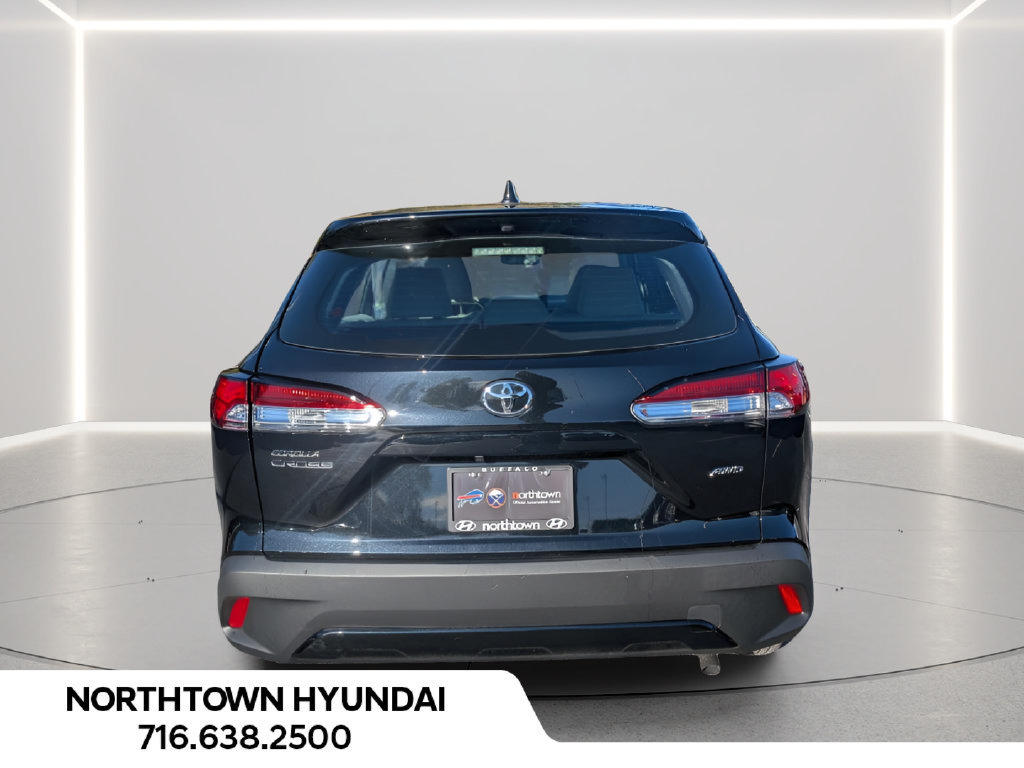 Used 2024 Toyota Corolla Cross L AWD/4WD image 13