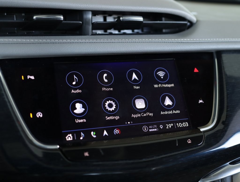 Used 2025 Cadillac XT6 Premium Luxury image 13