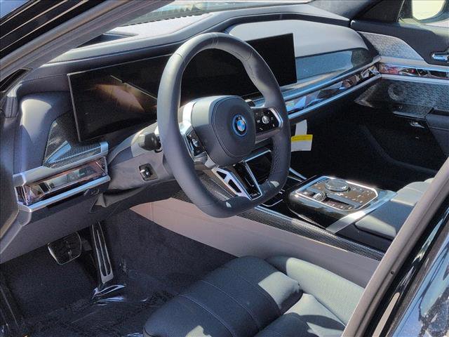 New 2026 BMW i7 xDrive60 AWD/4WD image 3