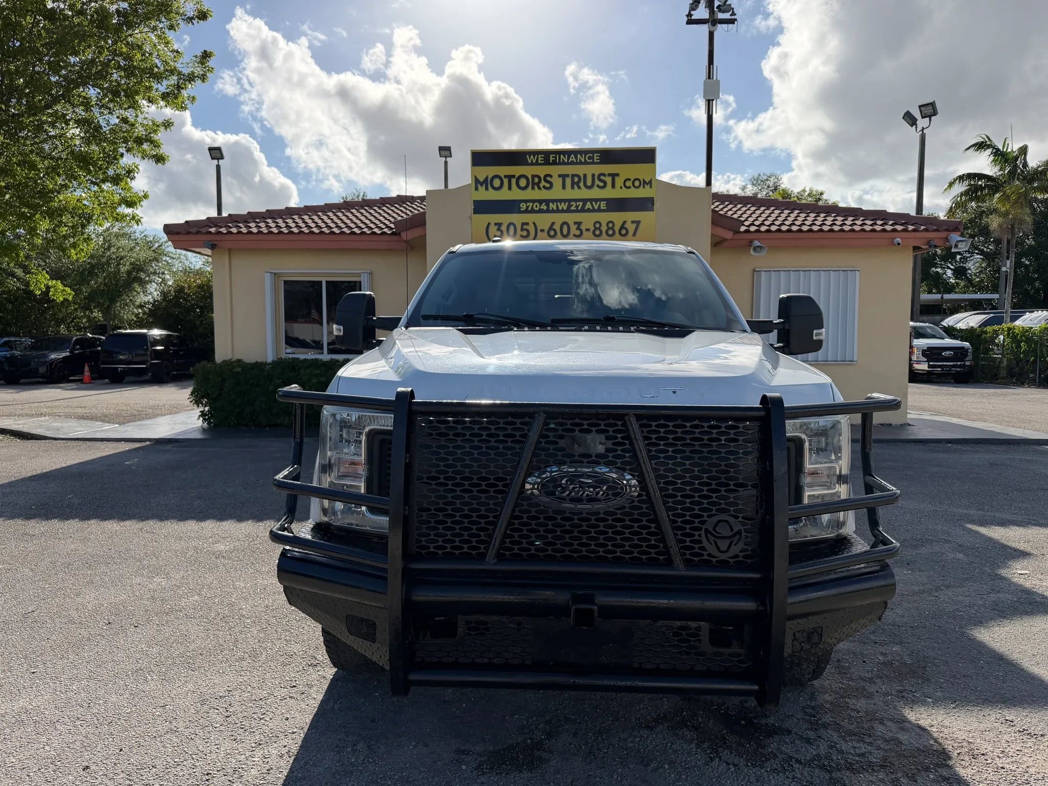 Used 2018 Ford F350 XL w/ Power Equipment Group image 9