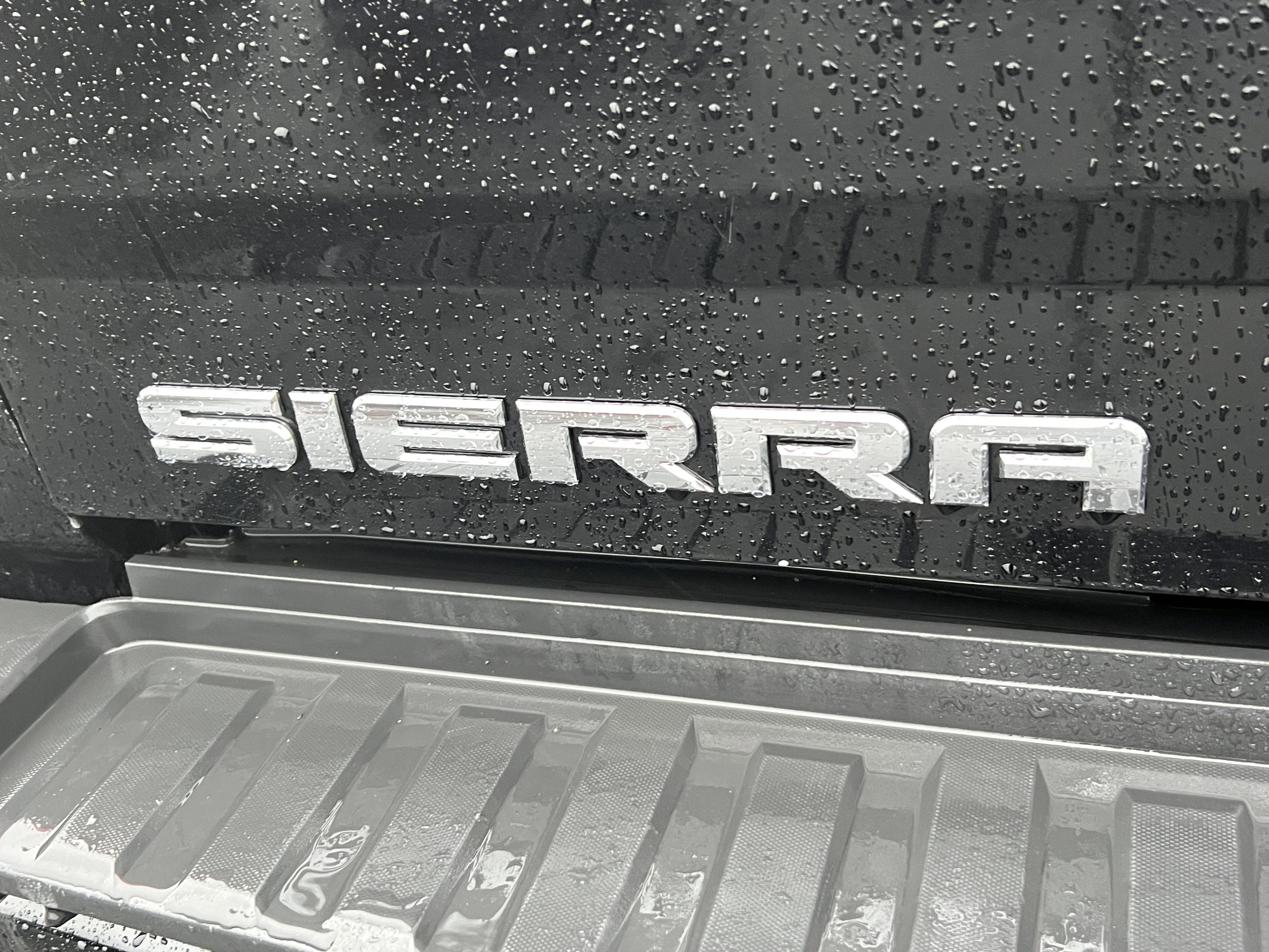 Used 2015 GMC Sierra 3500 Denali AWD/4WD image 9