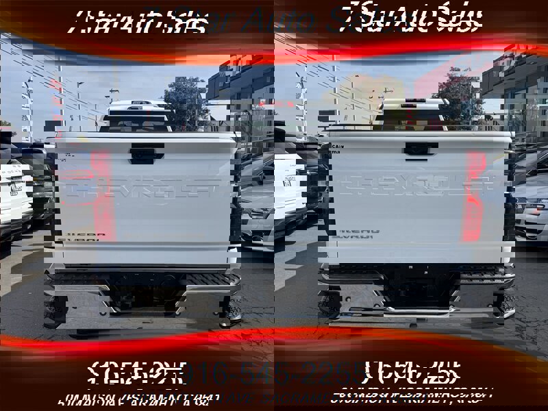 Used 2022 Chevrolet Silverado 2500 LT w/ Convenience Package image 5